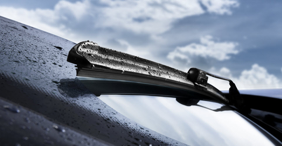 Why It’s Important to Replace Your Mercedes’s Wiper Blades